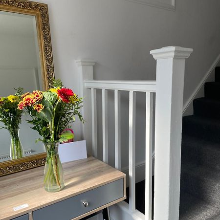 5 Bed 5Mins From Wembley Stadium London Exteriör bild
