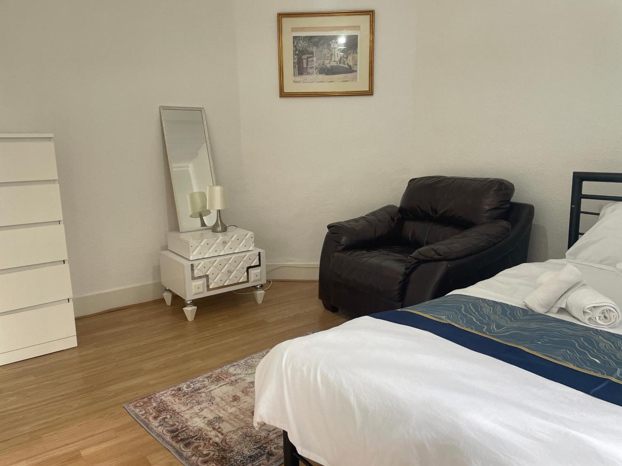 5 Bed 5Mins From Wembley Stadium London Exteriör bild